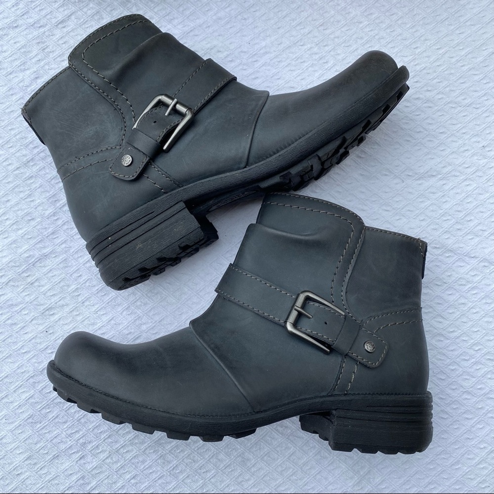 earth Origins Paloma Black Bootie with Buckle